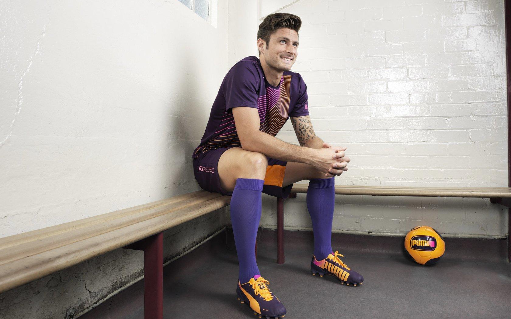 深度战术分析，揭秘冠军球队的制胜之道